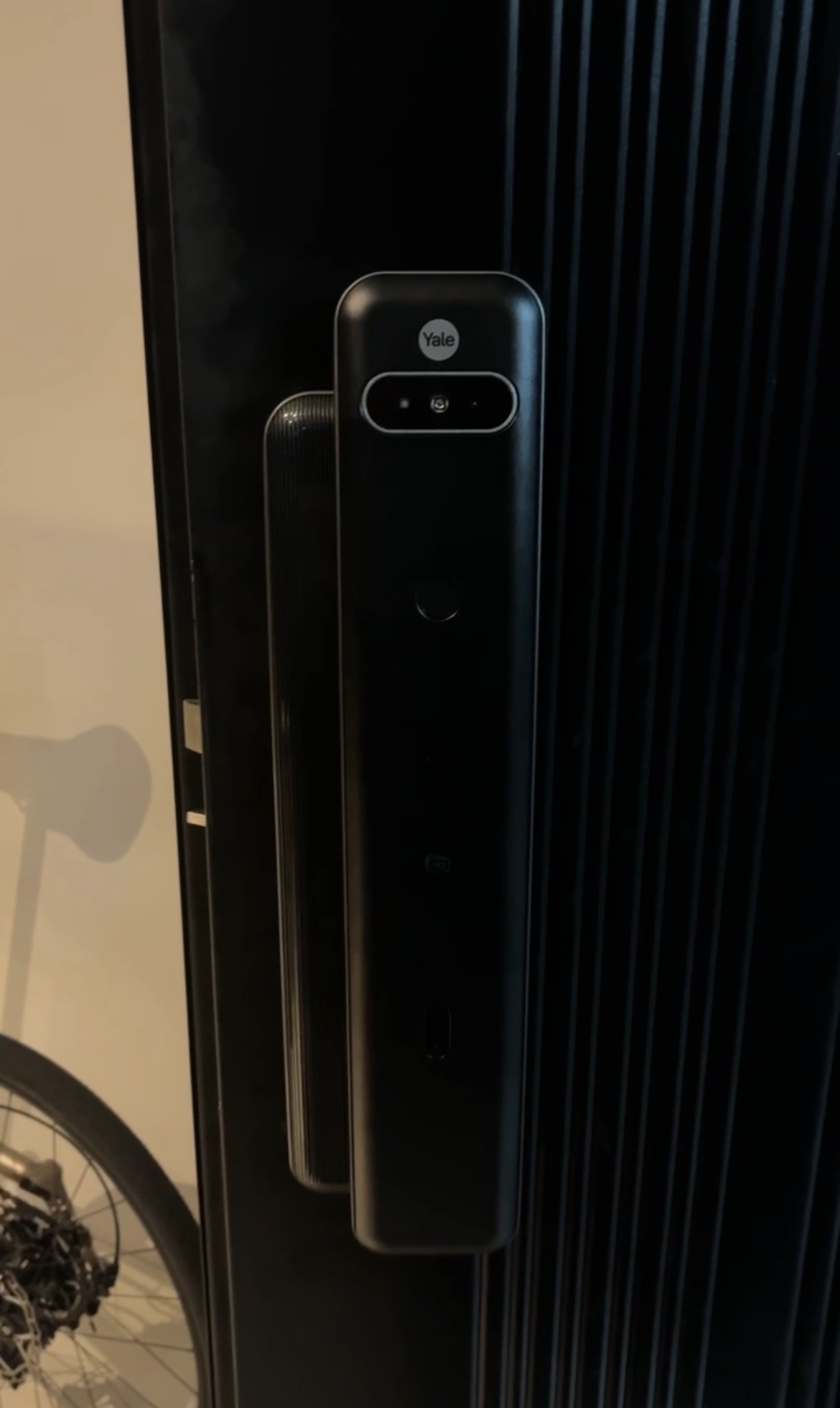 YALE Luna Pro - undefined